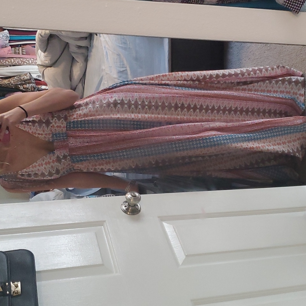 Lulu's maxi dress sz Small